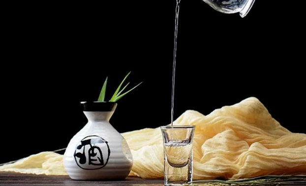 井名天下酒-傳統(tǒng)與現(xiàn)代的白酒典范